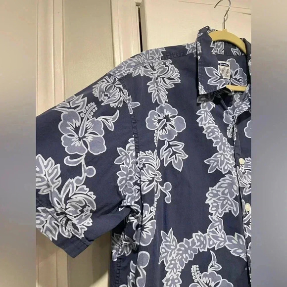 Old Navy Men’s Blue Hibiscus Hawaiian Print Blue Short Sleeve Button Down Size L - Picture 5 of 11